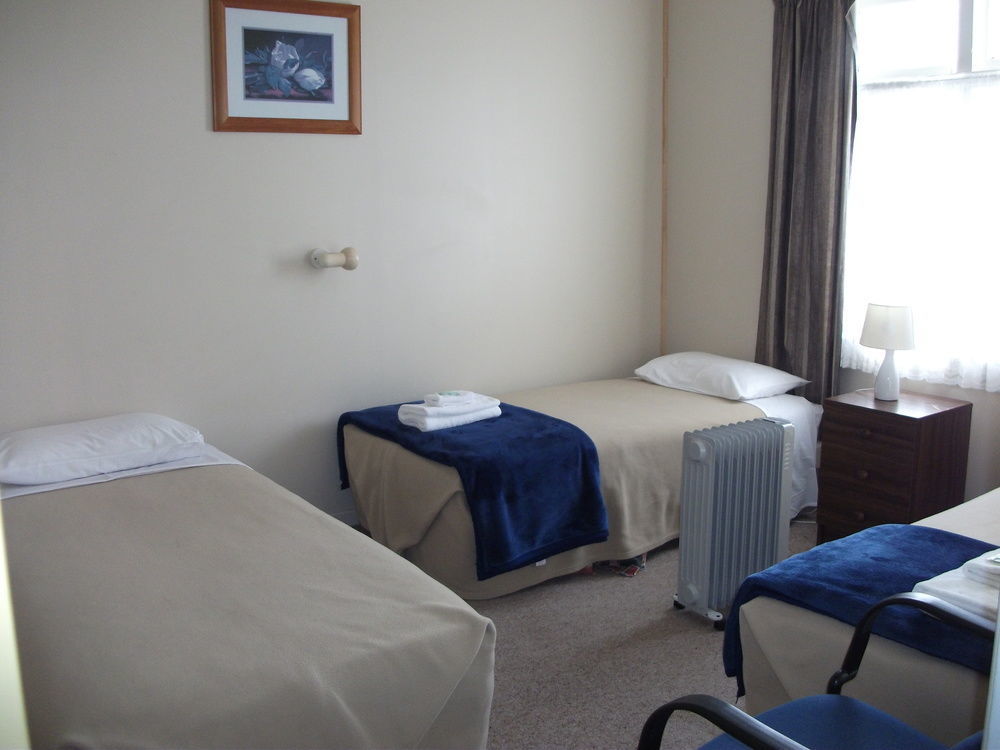 טאומרנוי Kelly'S Riverside Motel מראה חיצוני תמונה