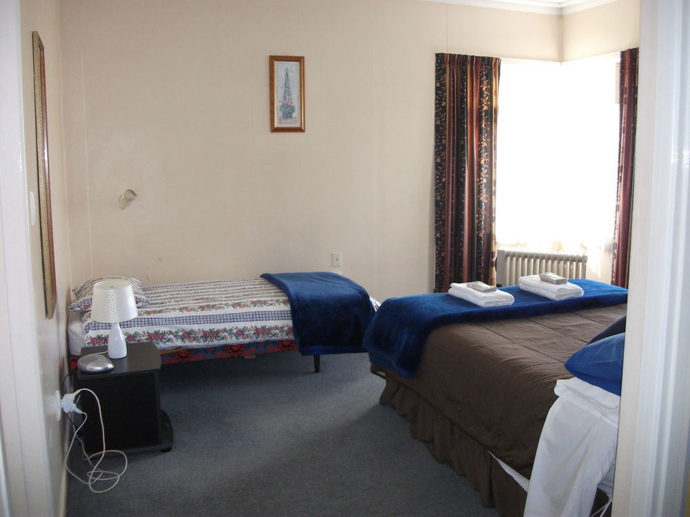 טאומרנוי Kelly'S Riverside Motel מראה חיצוני תמונה
