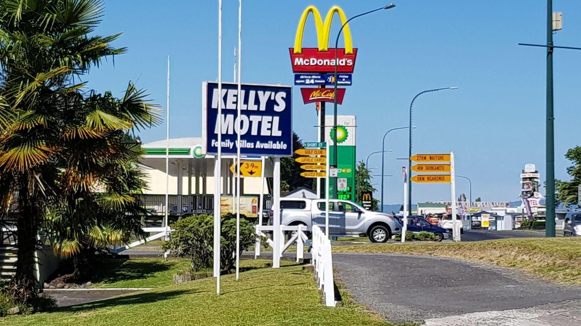 טאומרנוי Kelly'S Riverside Motel מראה חיצוני תמונה